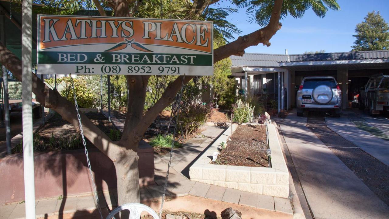 Kathys Place Bed And Breakfast Alice Springs Eksteriør billede